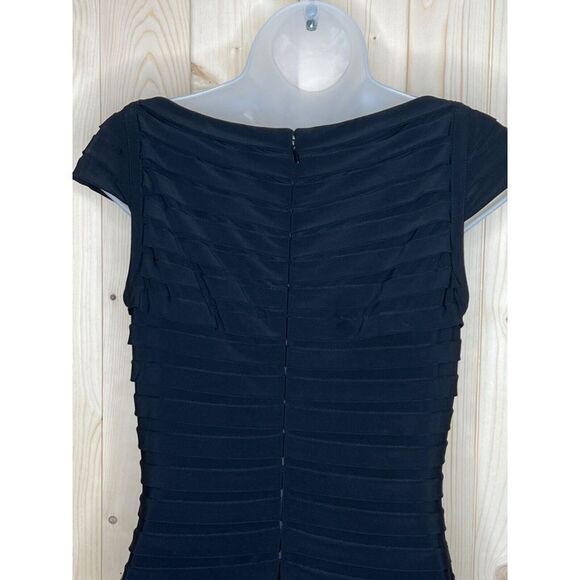ADRIANNA PAPELL BLACK CAP SLEEVE STRETCHY KNEE LENGTH BANDAGE SHEATH DRESS 8 - Picture 6 of 12